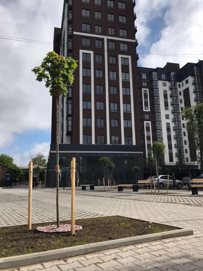 Чудова Квартира В Центрі Міста Rivne Exteriör bild